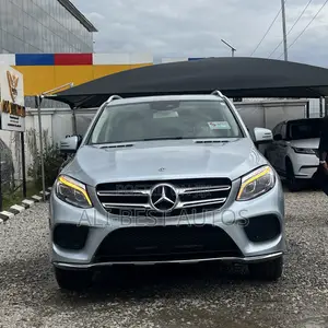 Mercedes-Benz GLE-Class 2017 Silver