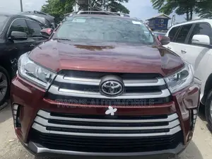 Toyota Highlander Limited 4dr SUV AWD (3.5L 6cyl 6A) 2015 Maroon