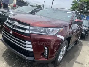 Toyota Highlander Limited 4dr SUV AWD (3.5L 6cyl 6A) 2015 Maroon