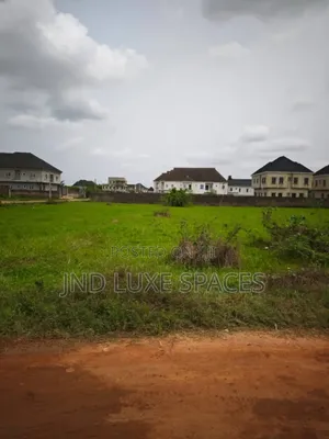 725 SQM of Land Available in Opic