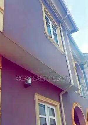 2bdrm Apartment in Okebadan Estate, Akobo for rent
