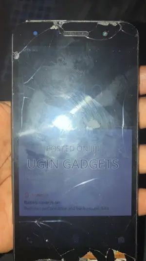 Infinix Hot 5 16 GB Black
