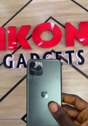 Apple iPhone 11 Pro 64 GB Black