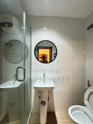 Furnished 3bdrm House in Surulere for sale