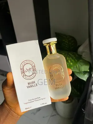 Musk Vanilla and Nivea Spray Perfume Combo