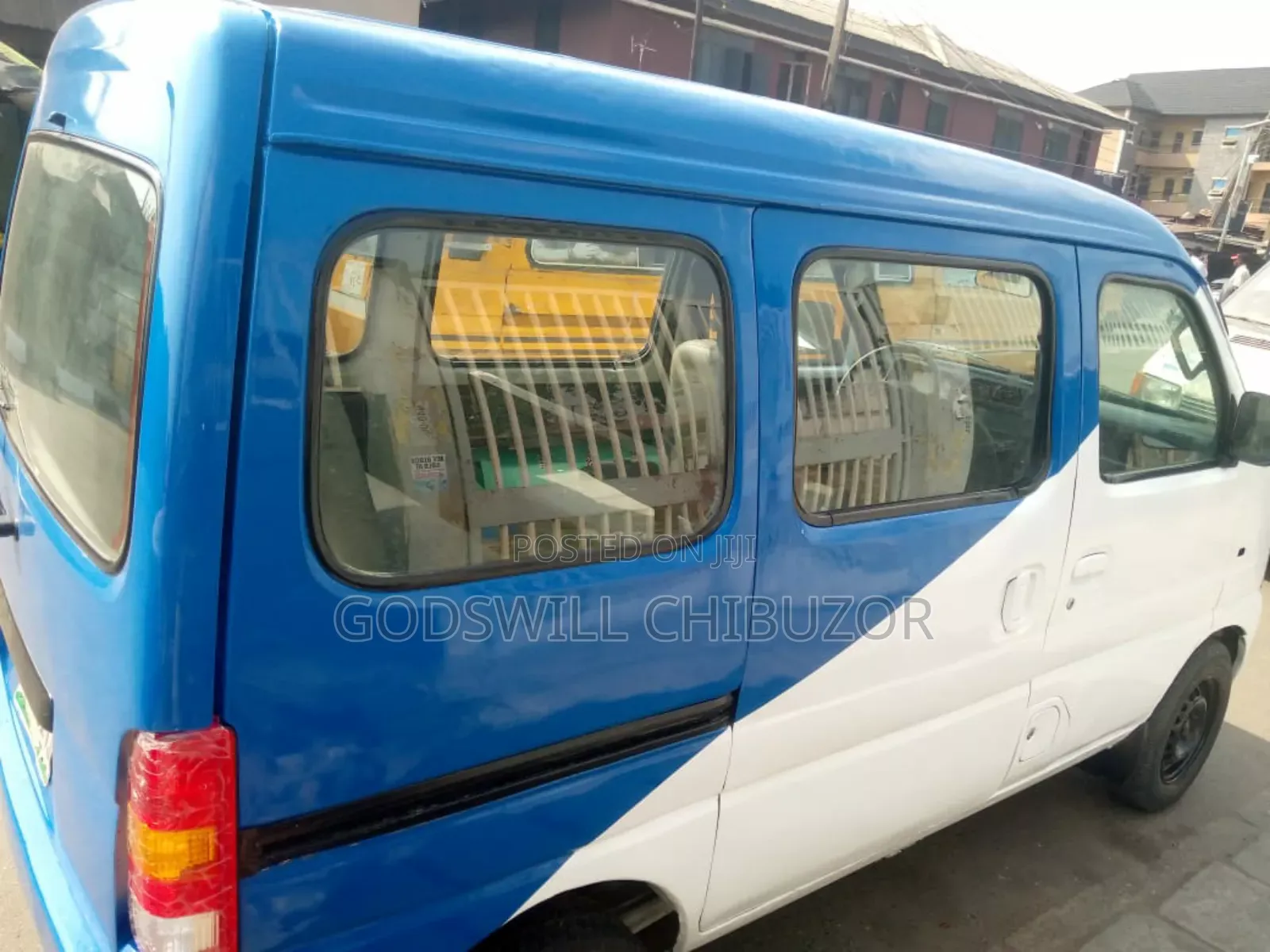 Suzuki Every 2012 White