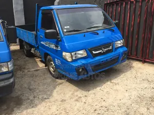 Mitsubishi Delica