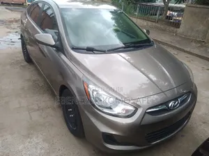 Hyundai Accent 2014 Silver