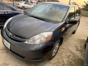 Toyota Sienna XLE 2007 Gray