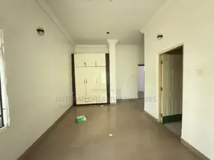 3bdrm Block of Flats in Wuye Main for rent