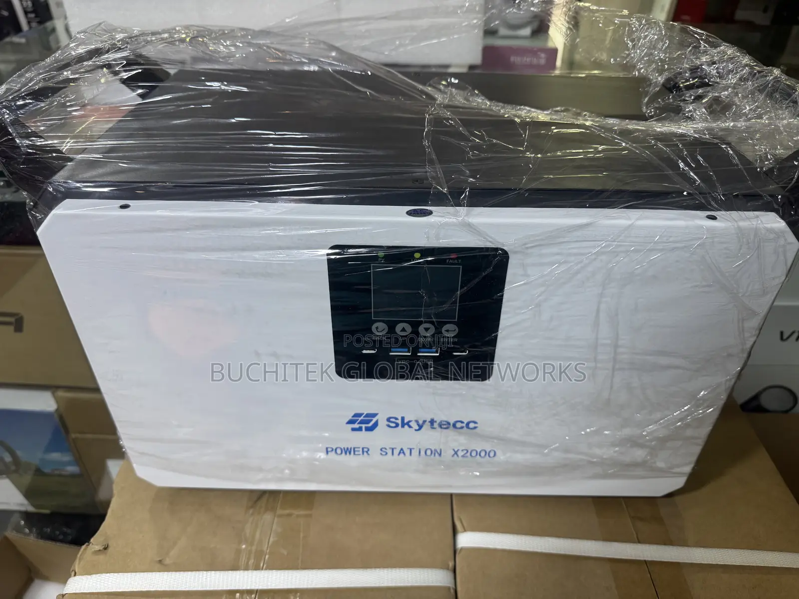 Skytecc X2000 2kwh 1000watts Portable Power Station.