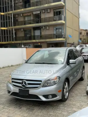 Mercedes-Benz B-Class B250 Petrol 2015 Silver