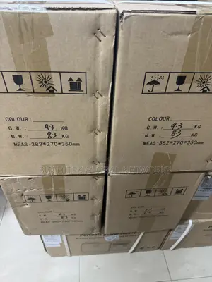 Skytecc X500 500wh 300watts Portable Power Station.