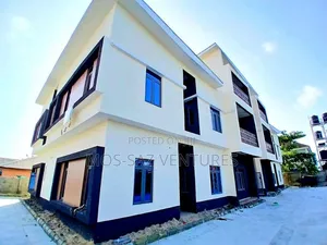 3bdrm Block of Flats in Scheme 2, Lekki Phase 2 for rent