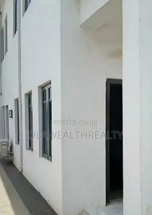 Furnished 3bdrm Apartment in Osupa Adinni Estate, Bodija for rent