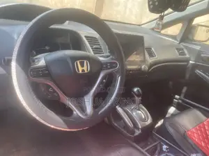 Honda Civic 1.8i VTEC Automatic 2008 Black