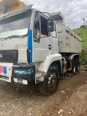Howo 10 Tyre Tipper