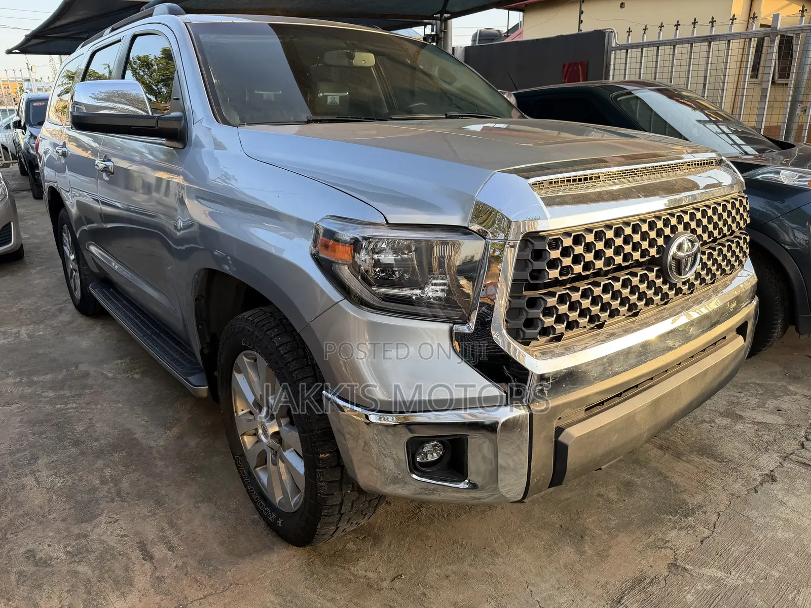 Toyota Sequoia 2014 Gray