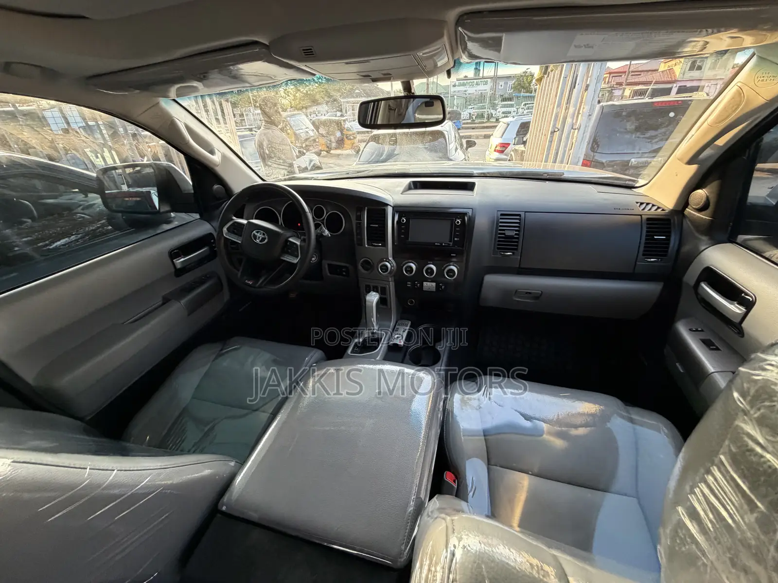 Toyota Sequoia 2014 Gray