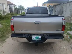 Toyota Tundra 2007 Gray