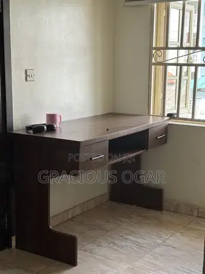 Office Desk