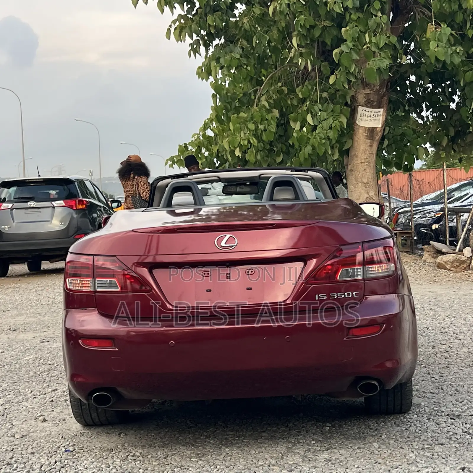 Lexus IS 2011 Maroon