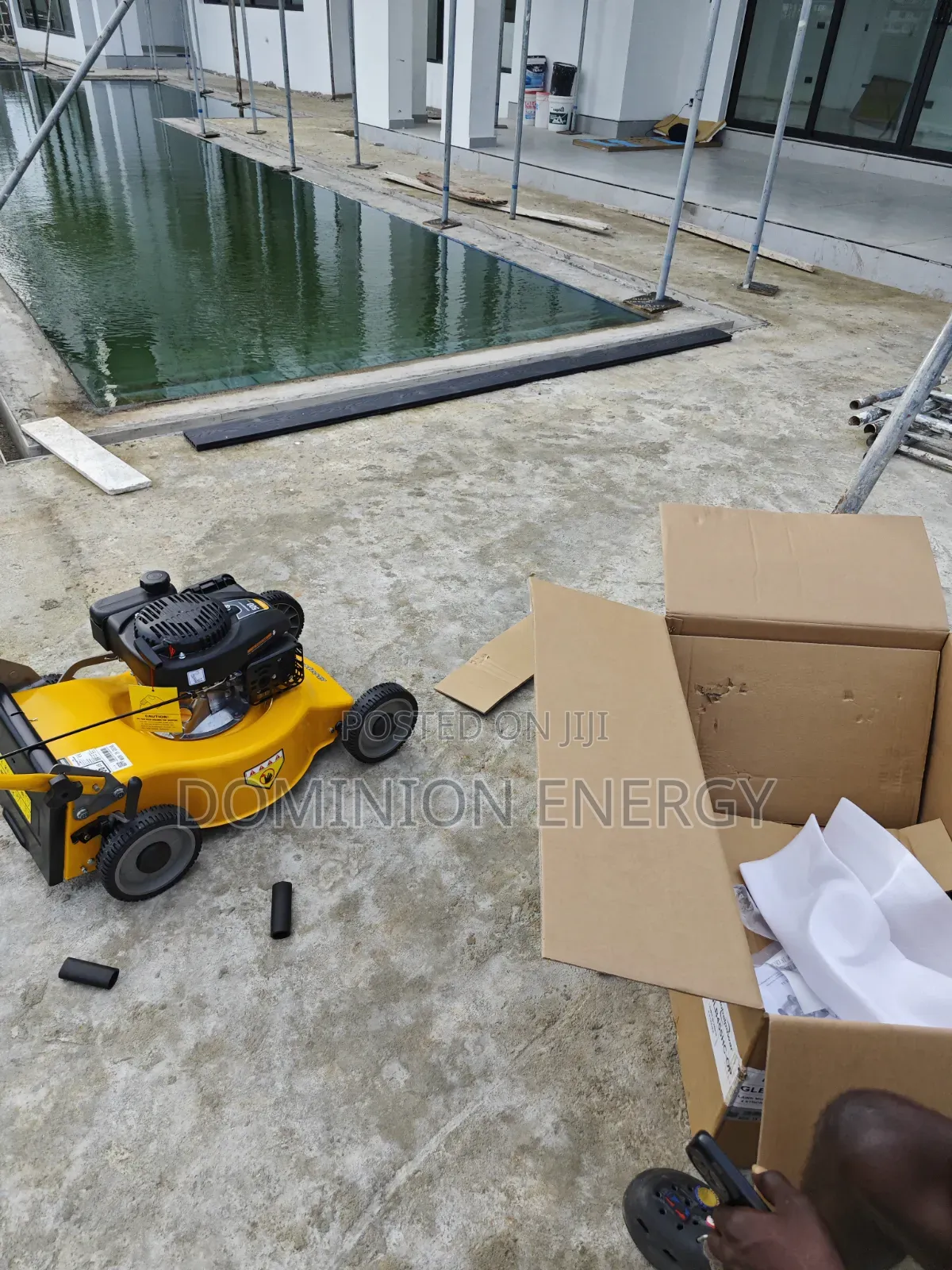 Lawn Mower Machines