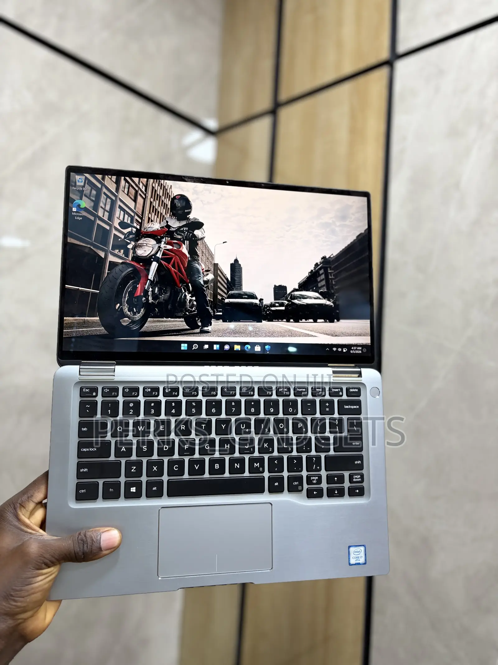 Laptop Dell Latitude 7400 16GB Intel Core i7 SSD 256GB