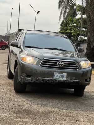 Toyota Highlander Limited 2010 Green