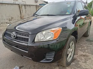 Toyota RAV4 2.5 2010 Black