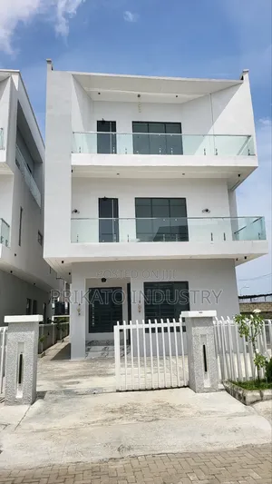 5bdrm Mansion in Treasure Estate, Osapa london for sale