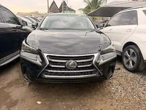 Lexus NX 200t FWD 2016 Black