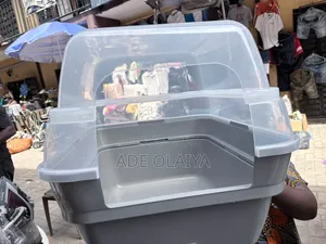 Cat Litter Box