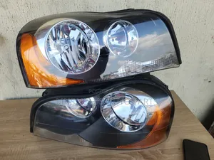 2003-2014 Volvo Xc90 Non Charger Headlight