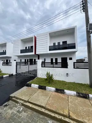 4bdrm Duplex in Sangotedo for sale