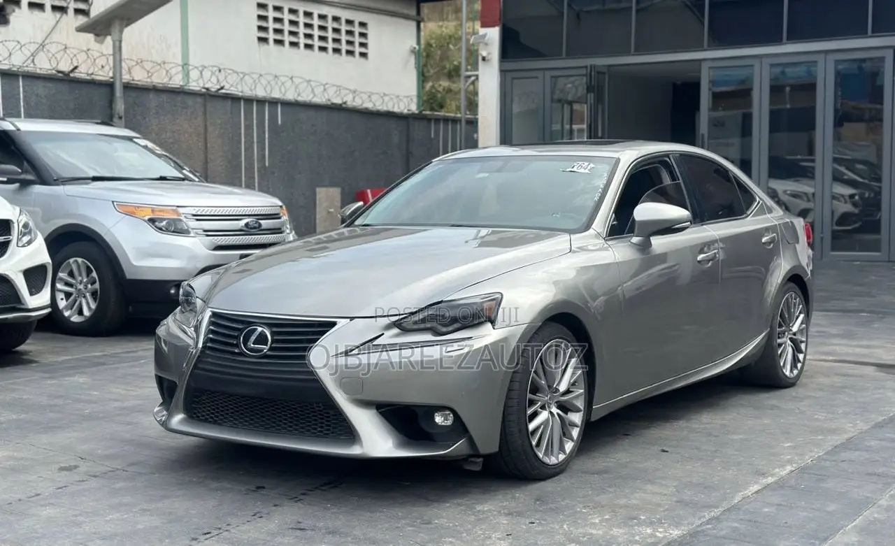 Lexus IS 250 2015 Gray