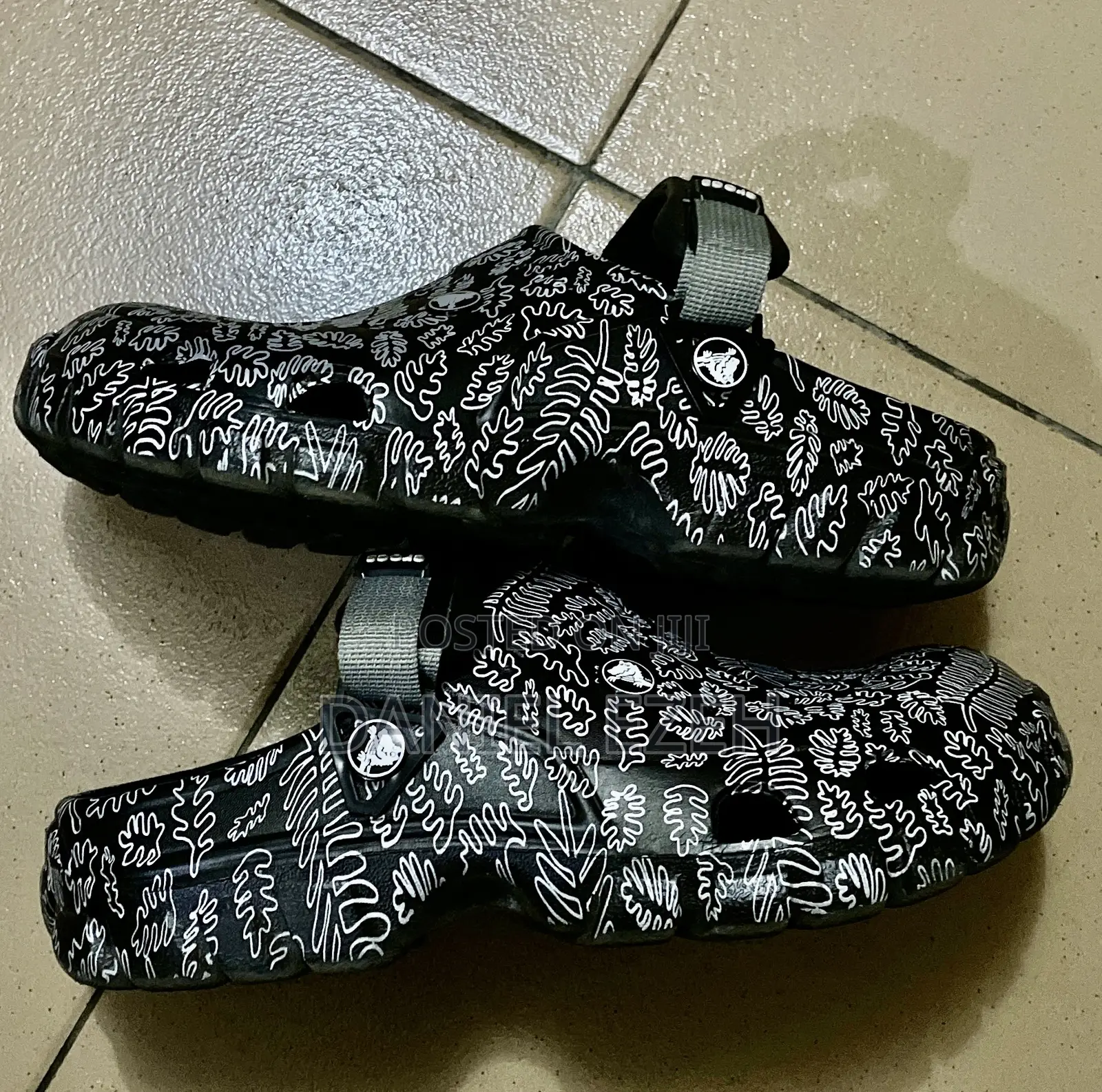 Clean Crocs