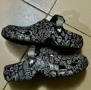 Clean Crocs
