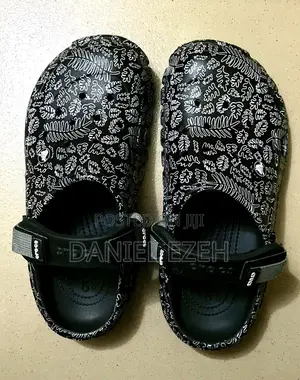 Clean Crocs