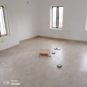 3bdrm Block of Flats in By Abuja Manor, Gaduwa for rent