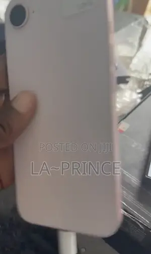 Apple iPhone 17e 256 GB Pink