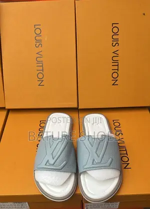 Palms Lv Dior Hermes Are All Available