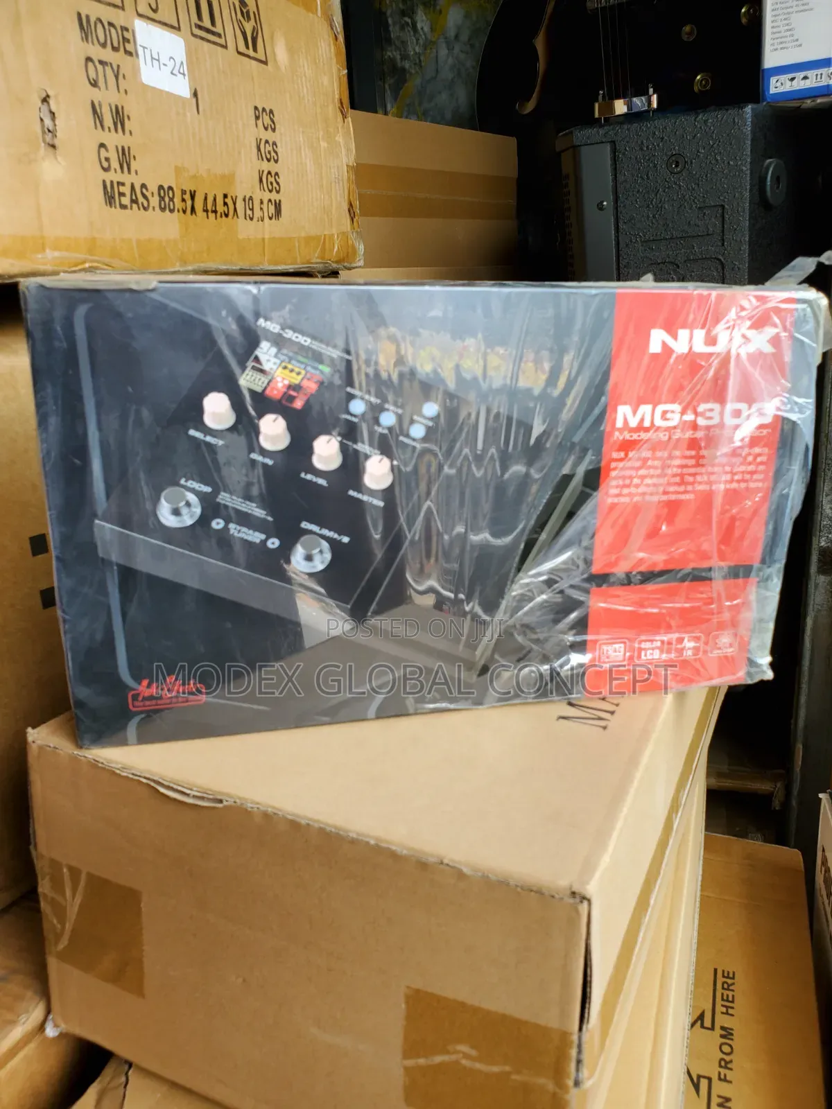 Nux Mg-300 Modeling Guitar Processor