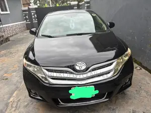 Toyota Venza V6 AWD 2010 Black