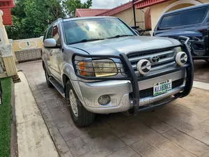 Toyota Sequoia Limited 4dr SUV (4.7L 8cyl 4A) 2004 Silver