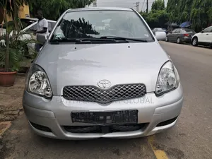 Toyota Yaris 1.8 TS Liftback 2007 Silver