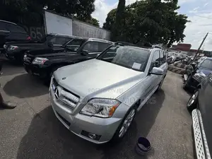 Mercedes-Benz GLK-Class 350 4MATIC 2010 Silver