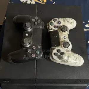 Ps4 Fat With 11 Games Installed