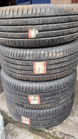 245/50r20 Bridgestone Tyre