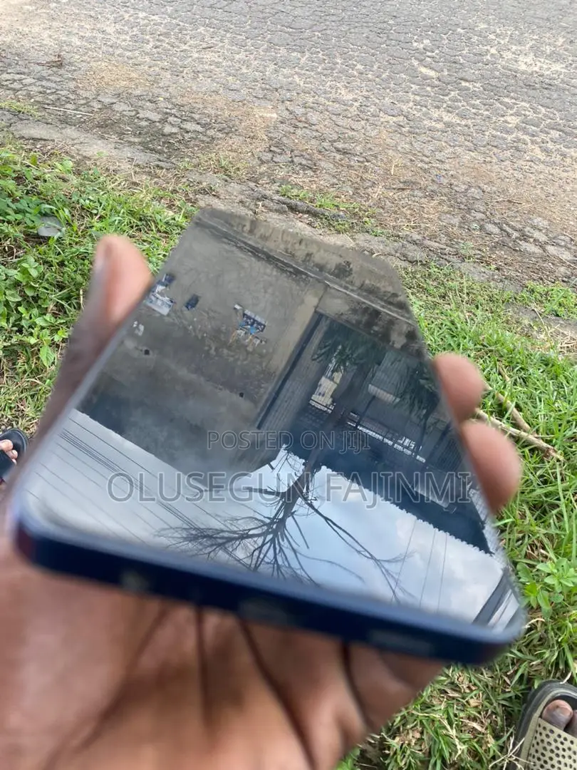 Samsung Galaxy A06 64 GB Gray